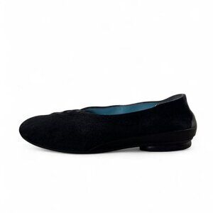 Thierry Rabotin Suede Flats – Size 8.5